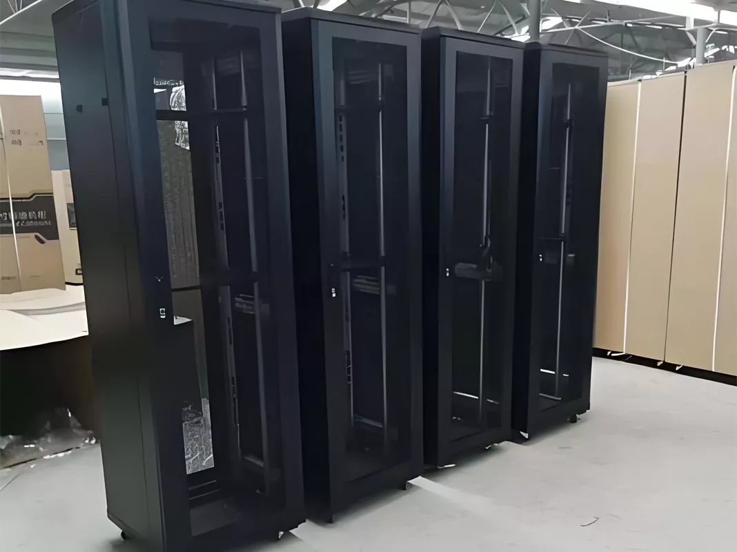 Кабинет за мрежа за компјутерска соба